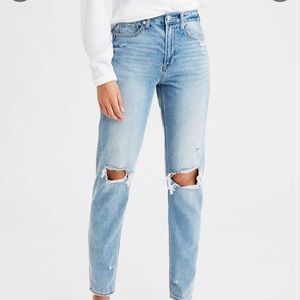 American Eagle Mom Jeans